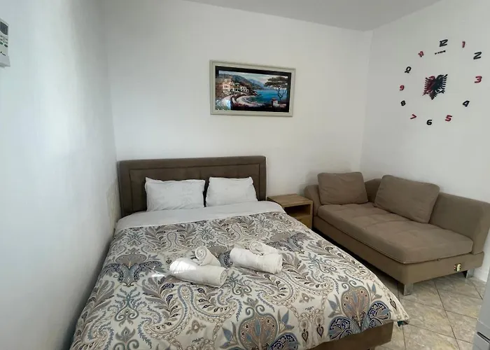 Tony Guest house Borsh