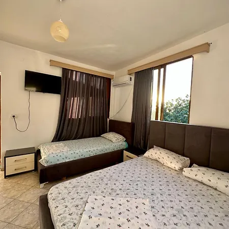 Tony Guest house *