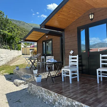 Tony Guest house *