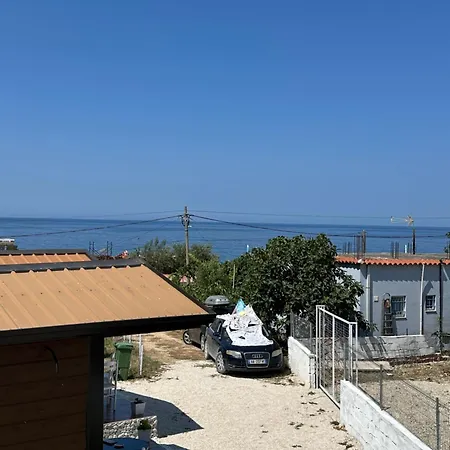 Casa de hóspedes Tony 3*